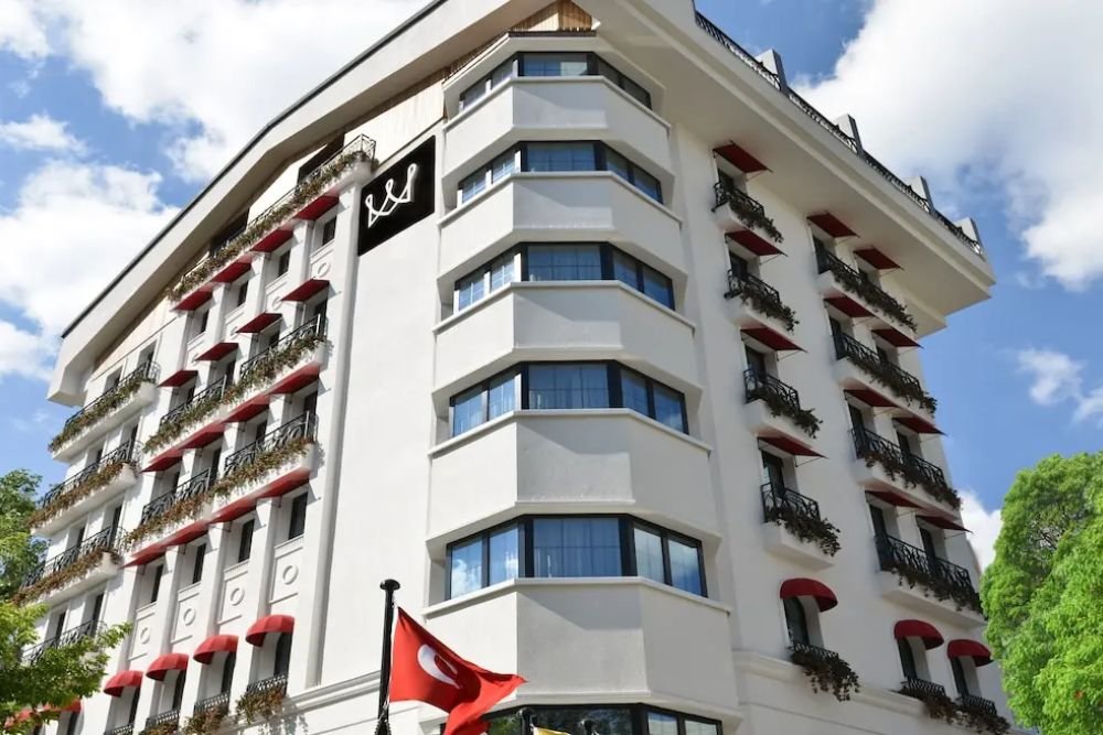 Waorek hotel